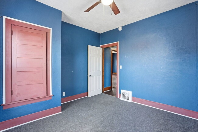 Building Photo - 1117 19th Ave