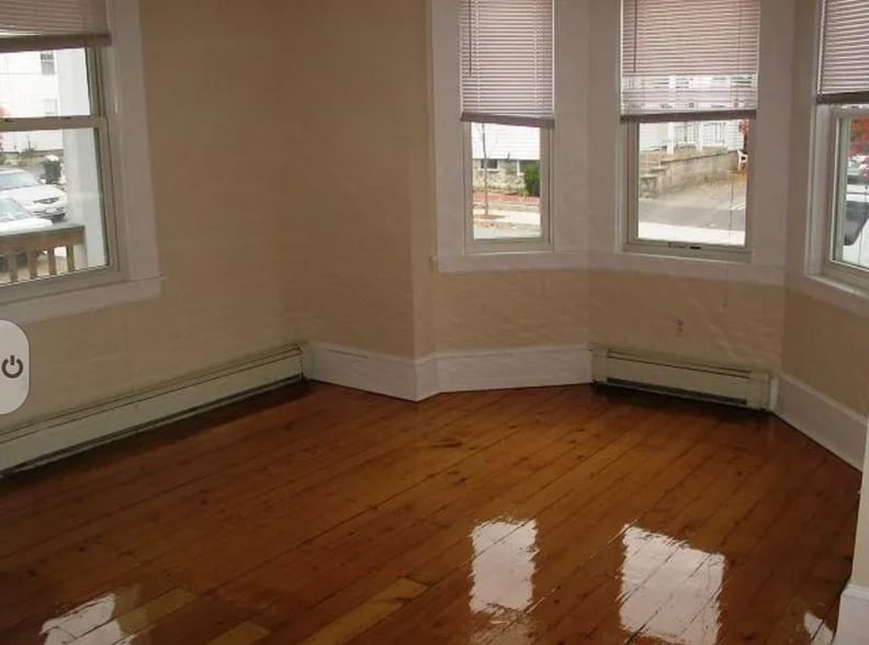 Building Photo - 27 Gorham St