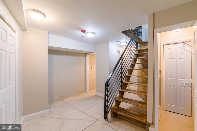 Building Photo - 1126 Passyunk Ave