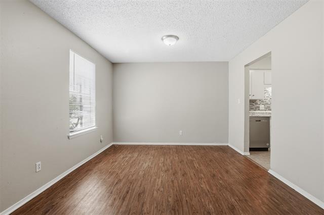 Building Photo - 6811 Trail Lake Dr