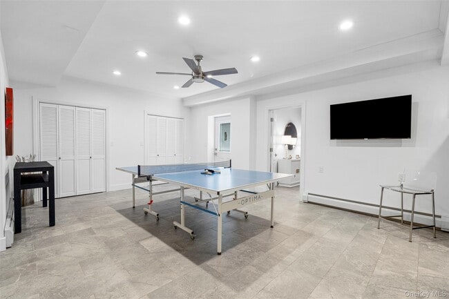 Building Photo - 16 Hilltop Dr