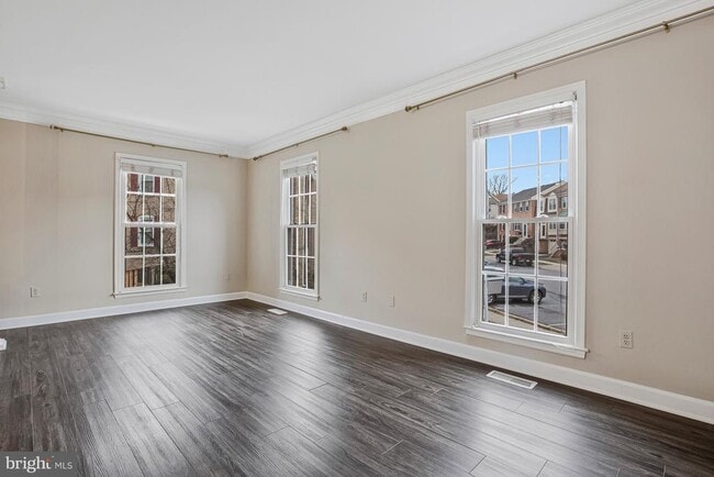 Building Photo - 14669 Cambridge Cir