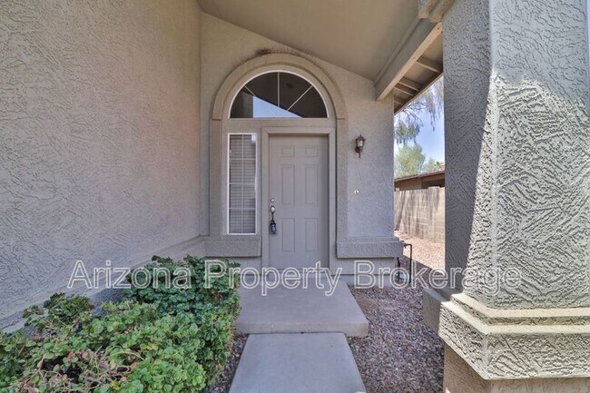 Building Photo - 3622 W Wagoner Rd