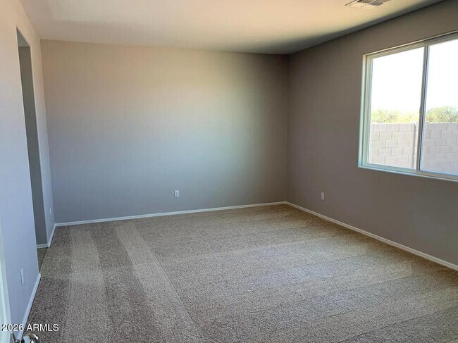 Building Photo - 13484 W Range Mule Dr