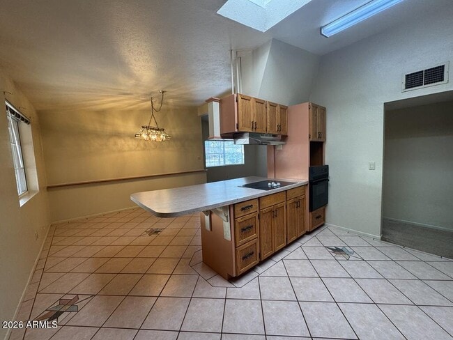 Building Photo - 1401 Bella Vista Dr