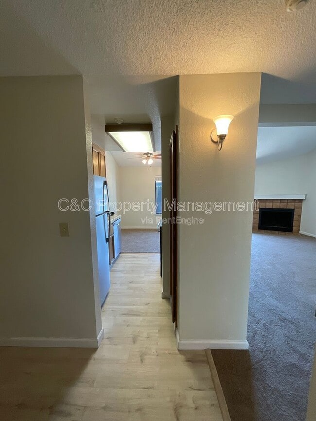 Building Photo - 6254 Joaquin Murieta Ave