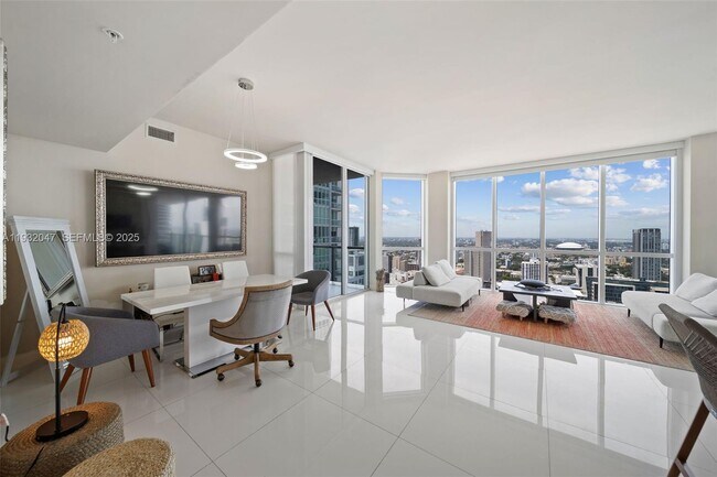 Building Photo - 244 Biscayne Blvd