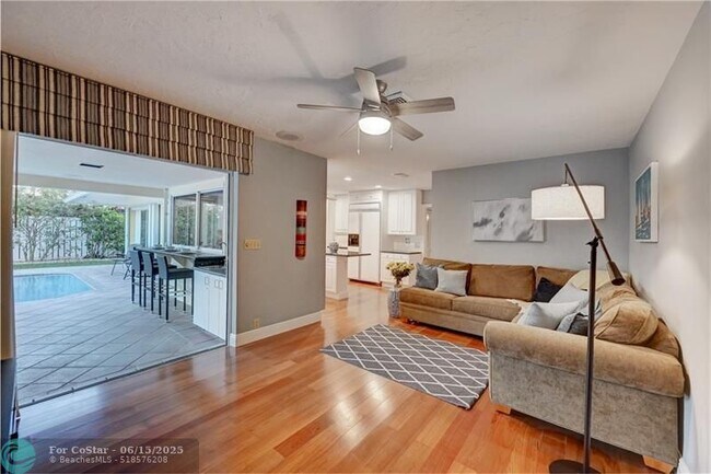 Building Photo - 681 Marine Dr