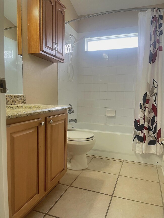Building Photo - 4914 Worthington Cir