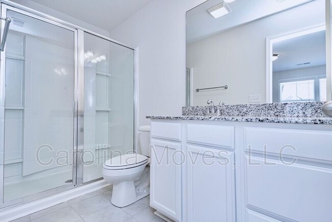 Building Photo - 133 Clingstone Trl