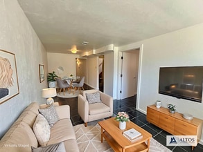 Building Photo - Cozy Garden level 2 bed 1 bath near Centra...