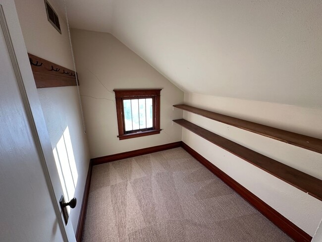 Building Photo - Spacious 4 Bedroom Home Available for Rent in Orange City