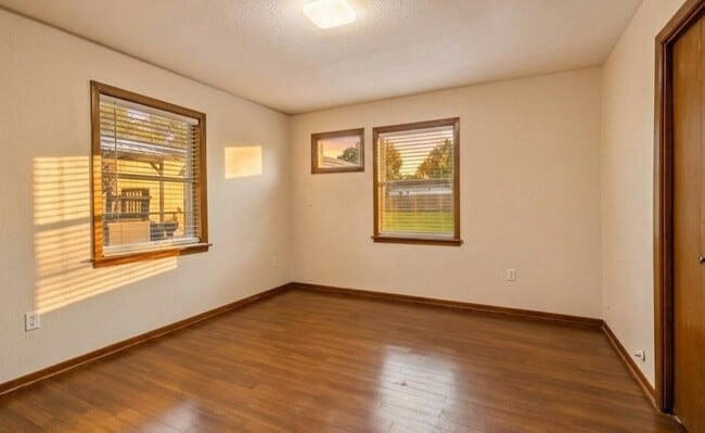 Building Photo - 20631 Nannette Ln
