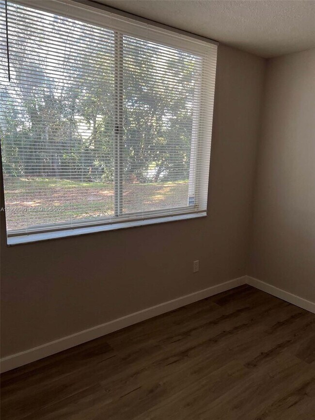 Building Photo - 4055 W McNab Rd