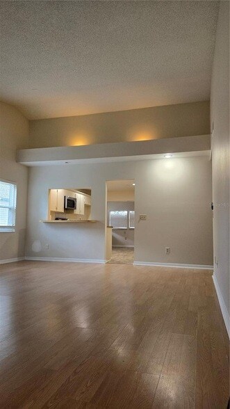 Building Photo - 1657 Tremont Ln