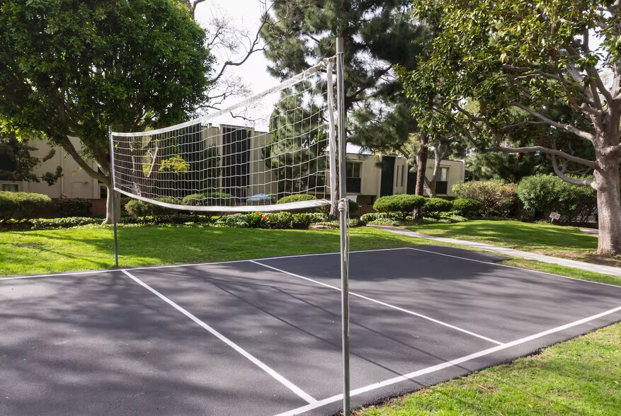 Volleyball Courts - 11260 Overland Ave