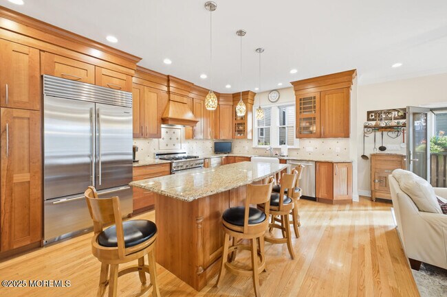 Building Photo - 84 Cookman Ave