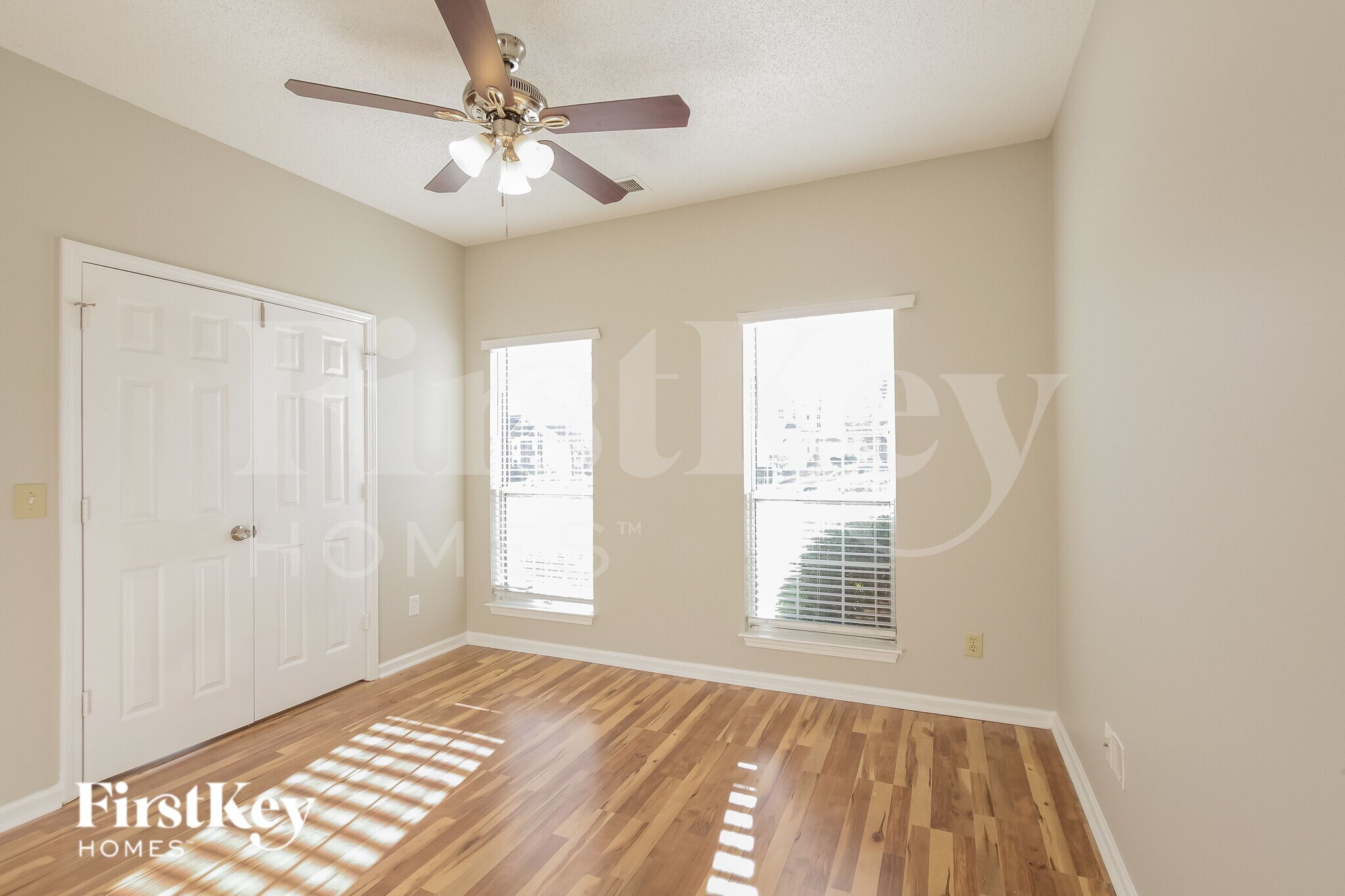 Building Photo - 7804 Conifer Cir