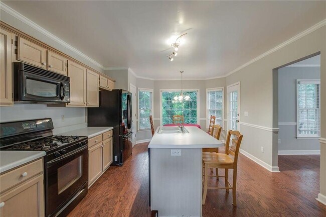 Building Photo - 1489 Justin Dr