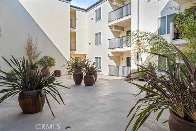 Building Photo - 8163 Redlands St