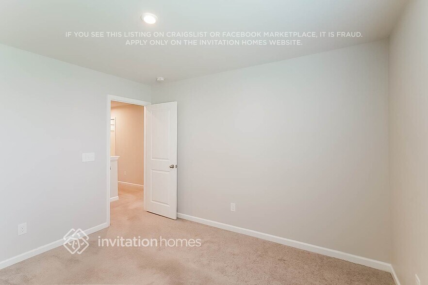 Building Photo - 2101 Brokeshire Dr