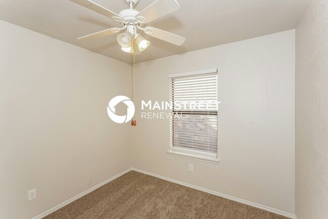 Building Photo - 3 Bedroom Pet-Friendly Home in ARLINGTON, TX with Main Street Renewal