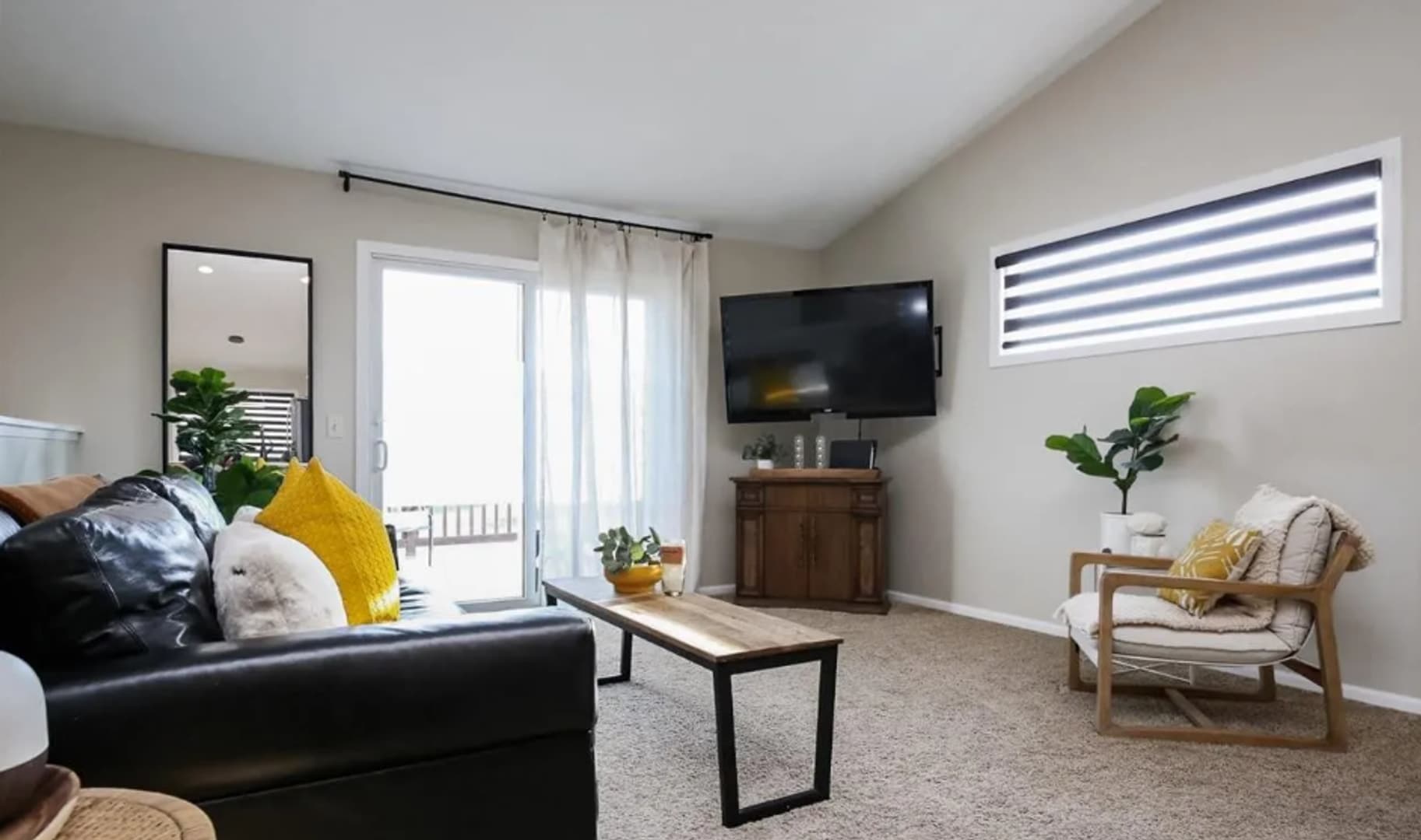 Building Photo - 3436 W 84th Pl