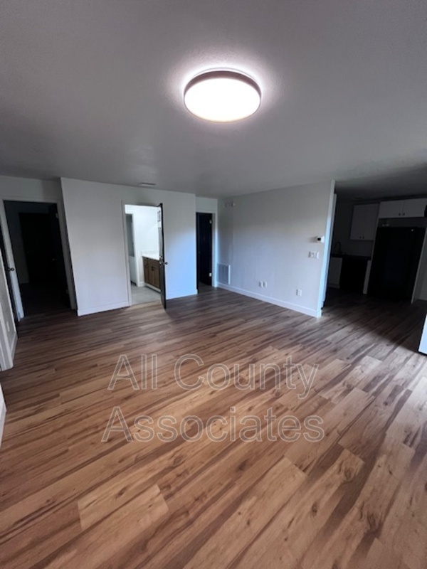Building Photo - 2273 Norman Dr