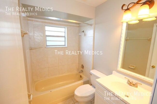 Building Photo - 3171 Courtland Blvd