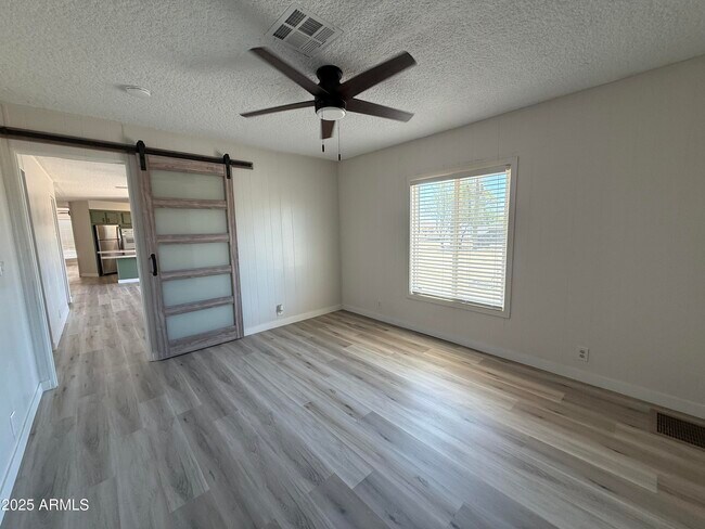 Building Photo - 6703 E Calle de Las Estrellas Rd