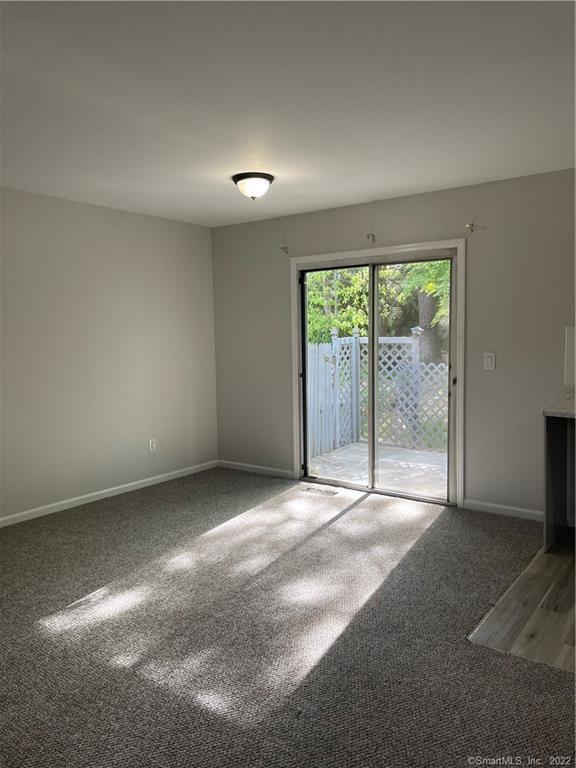 Building Photo - 16 Hawley Glen