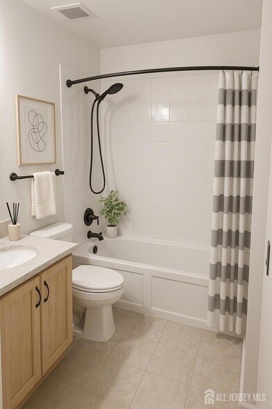 Building Photo - 911 Ravens Crest Dr