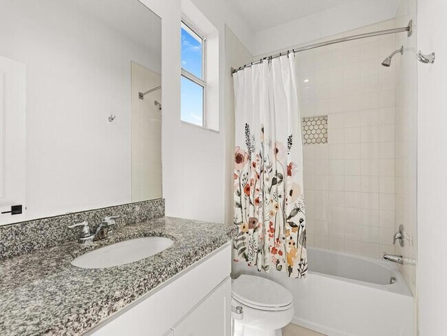 Building Photo - 11828 SW Lyra Dr.