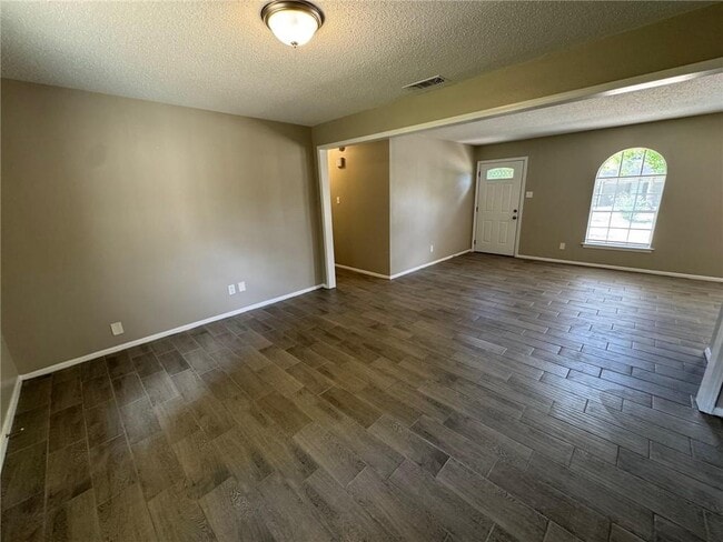 Building Photo - 6564 Cynthia Dr