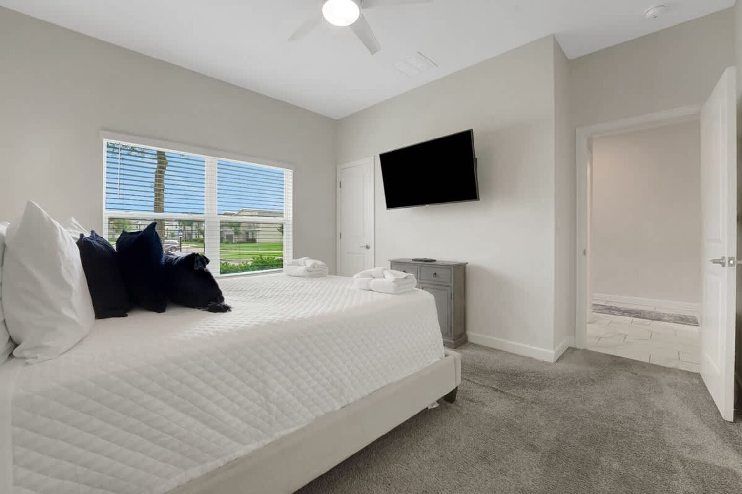 Building Photo - 404 Ocean Course Ave