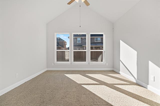 Building Photo - 124 Spanish Bluebell Dr