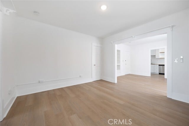 Building Photo - 5816 N Figueroa St