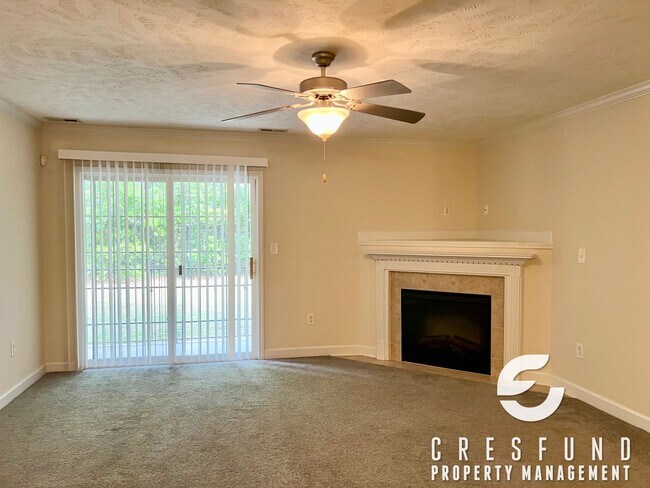 Building Photo - GATED COMMUNITY - Freshly Painted 2 Bed 2 Bath Condo AVAILABLE NOW