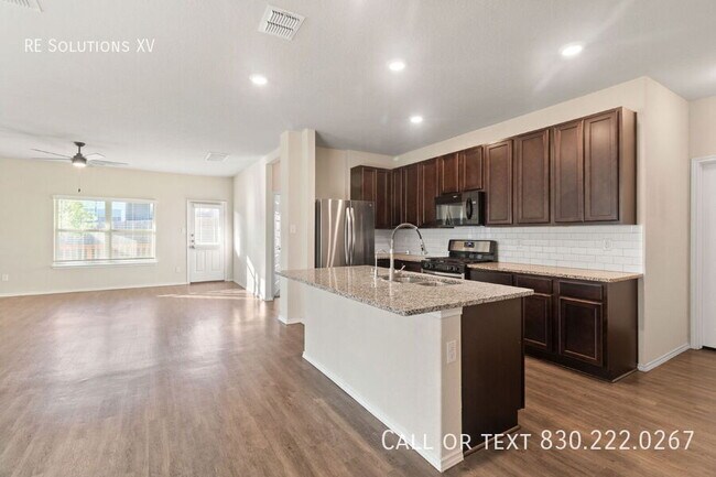 Building Photo - 15219 Selene View
