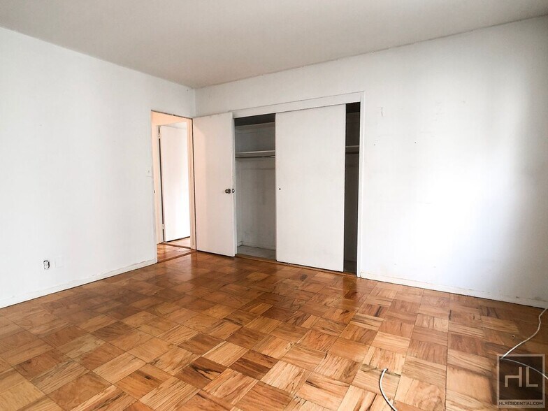 Building Photo - East 89 Street