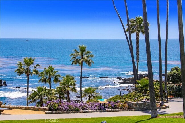 Building Photo - 376 Cliff Dr