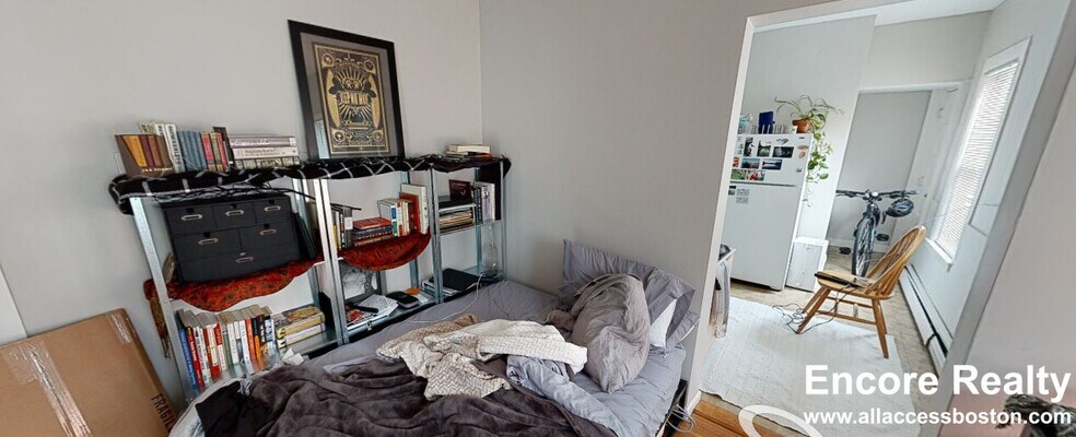 Building Photo - 9 Elmer St