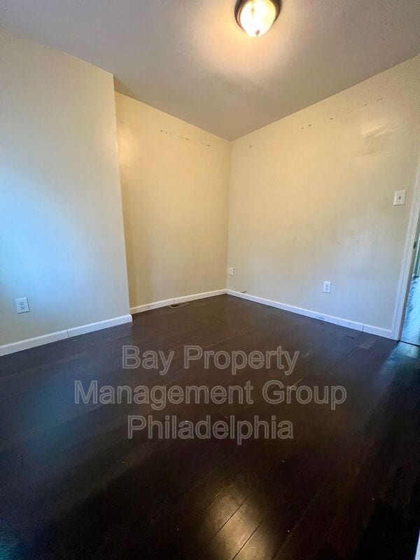 Building Photo - 7275 Saybrook Ave