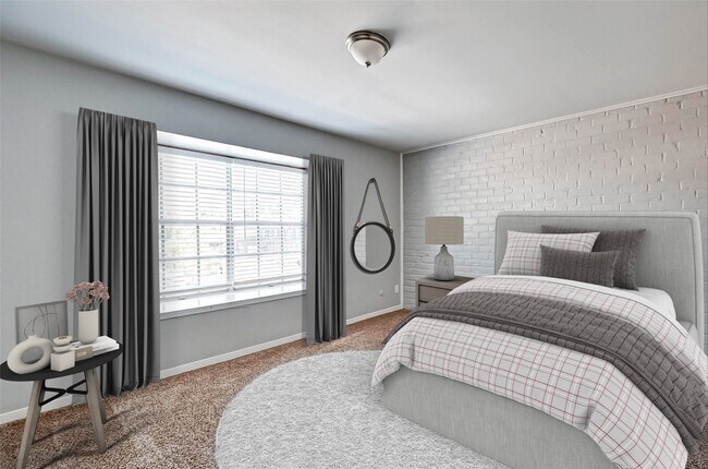 Building Photo - 9023 Gaylord Dr