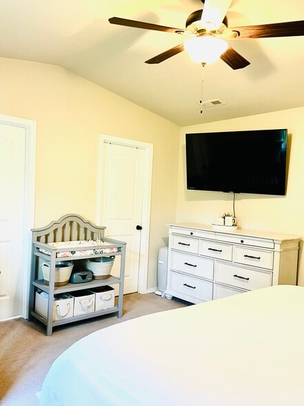 Master Bedroom - 18121 76th Ave E