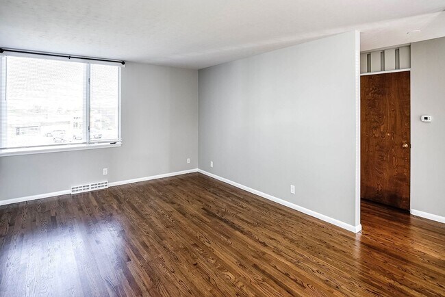 Building Photo - Amazing 2-Bedroom Apartment in Millard!
