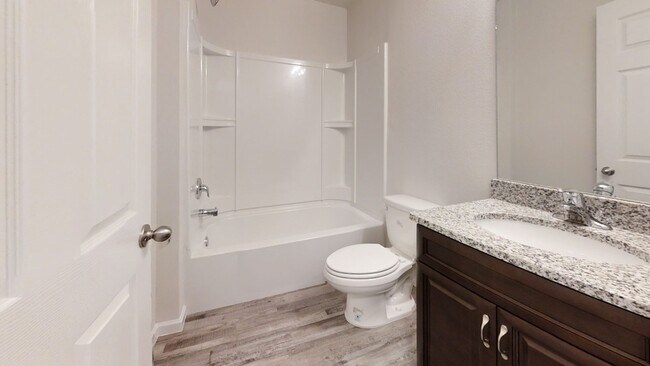 Building Photo - 177 Plainview Dr