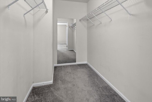 Building Photo - 507 S Fairview St