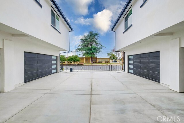 Building Photo - 15408 Pioneer Blvd