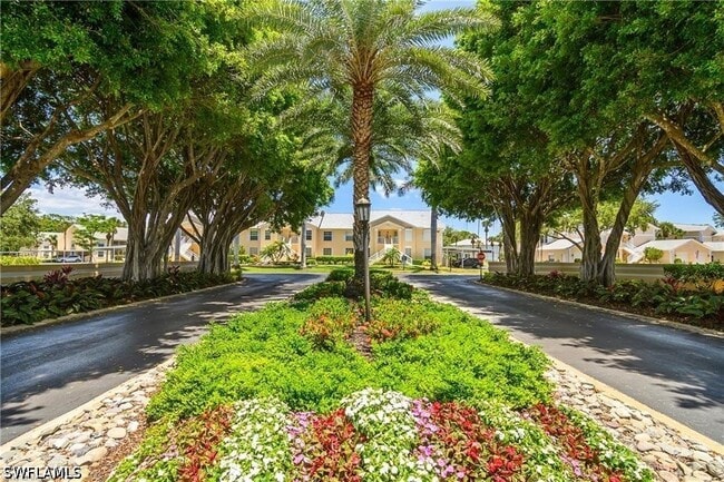 Building Photo - 773 Wiggins Lake Dr